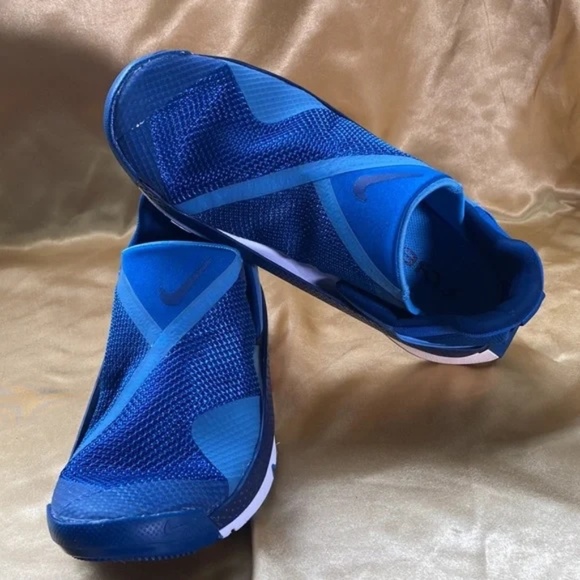 Nike Go FlyEase Easy On Off Shoes Men's Size 7.5 Unisex Shoes NWT - Picture 4 of 12